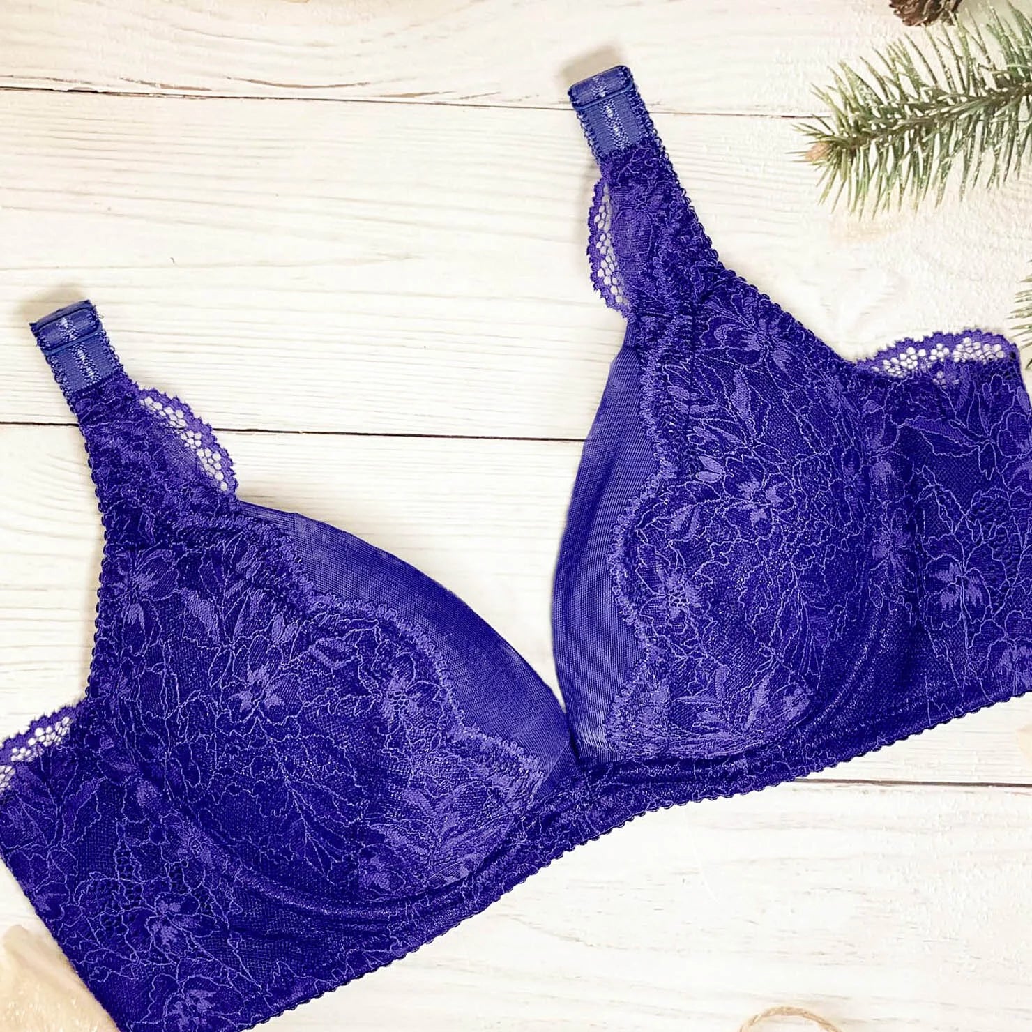 6328 - 軟鋼圈 Deep V喱士內衣