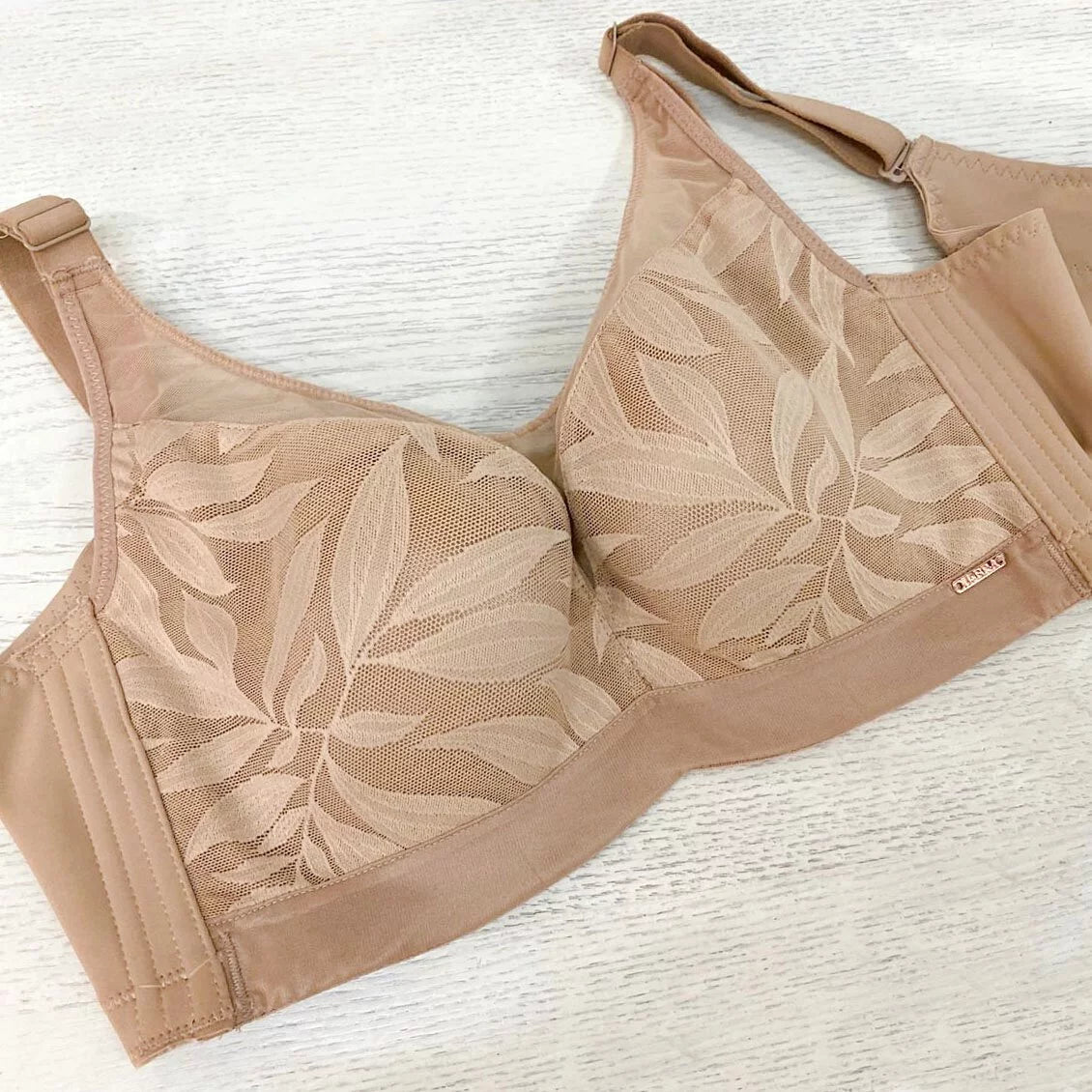 B019 - 軟鋼圈 重包覆功能內衣