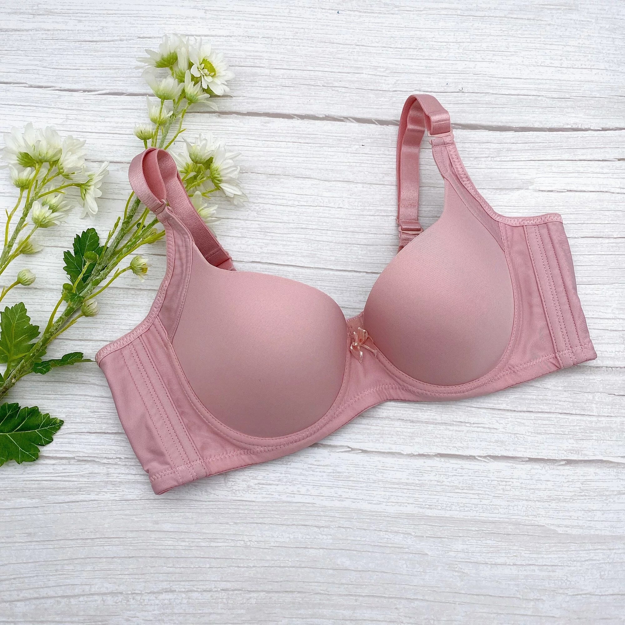 9061 無痕竹炭透氣功能內衣