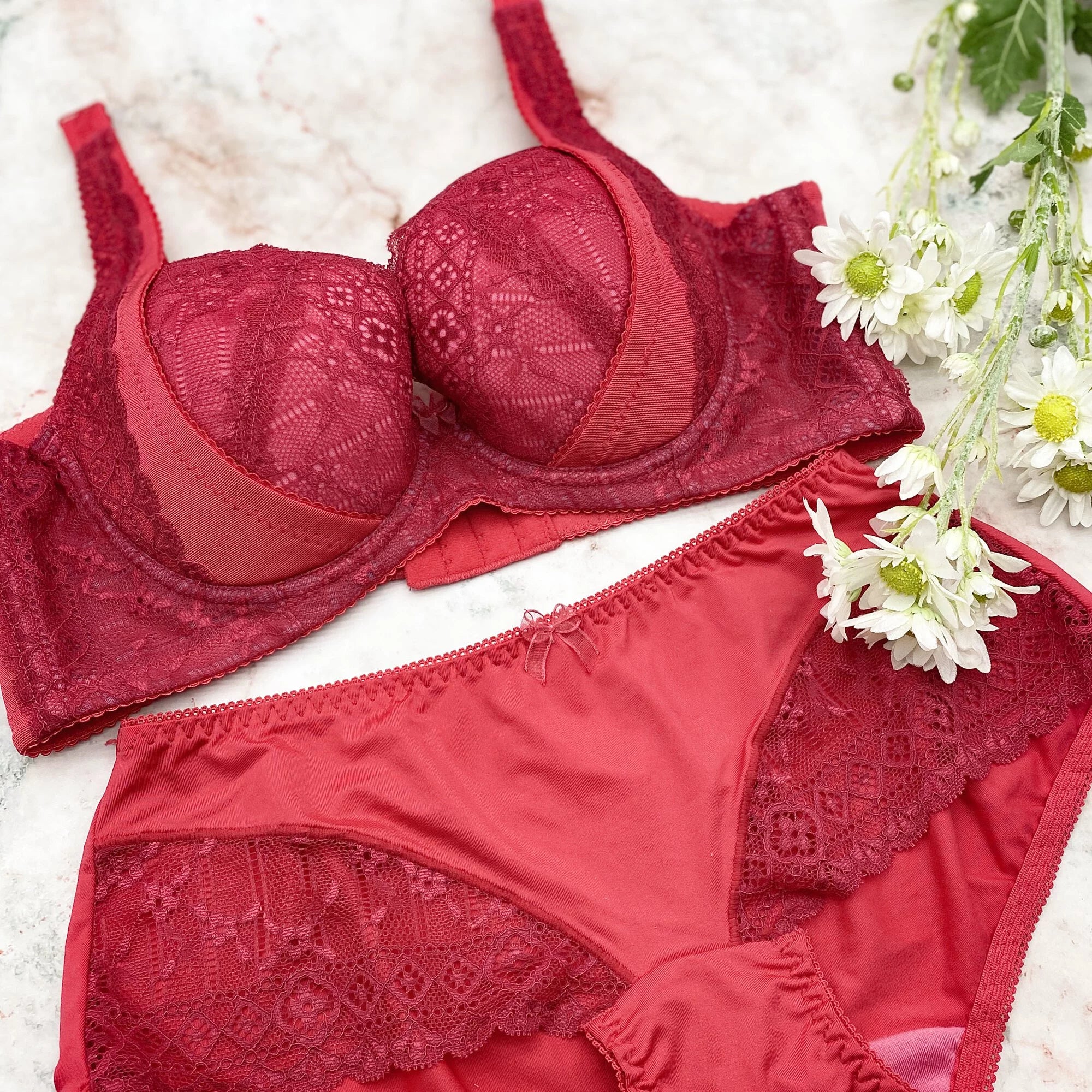 2353S - 美感花邊 性感集中 功能內衣連內褲 (套裝)