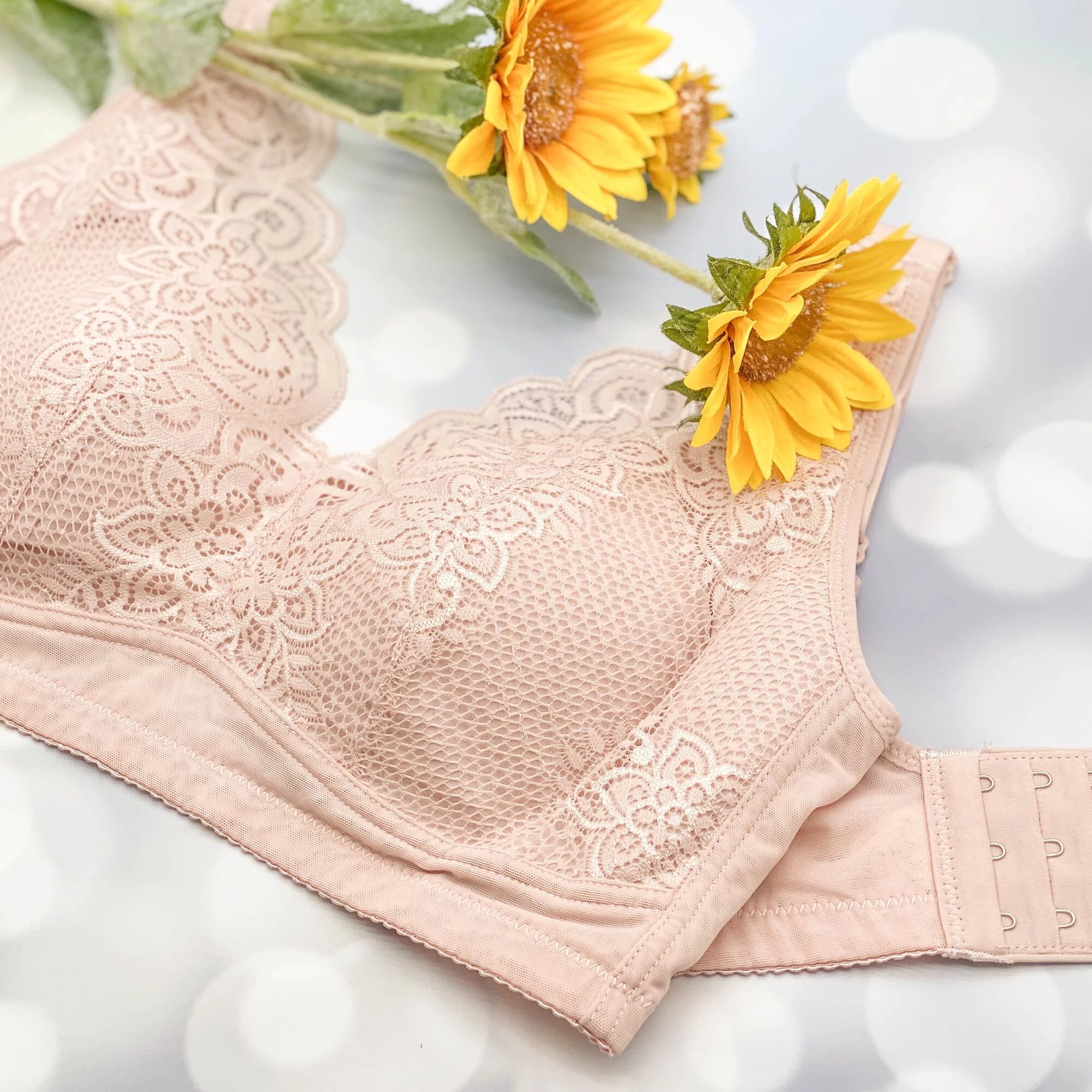 8007 - 深V性感 蘆薈纖維 無鋼圈 調整型內衣