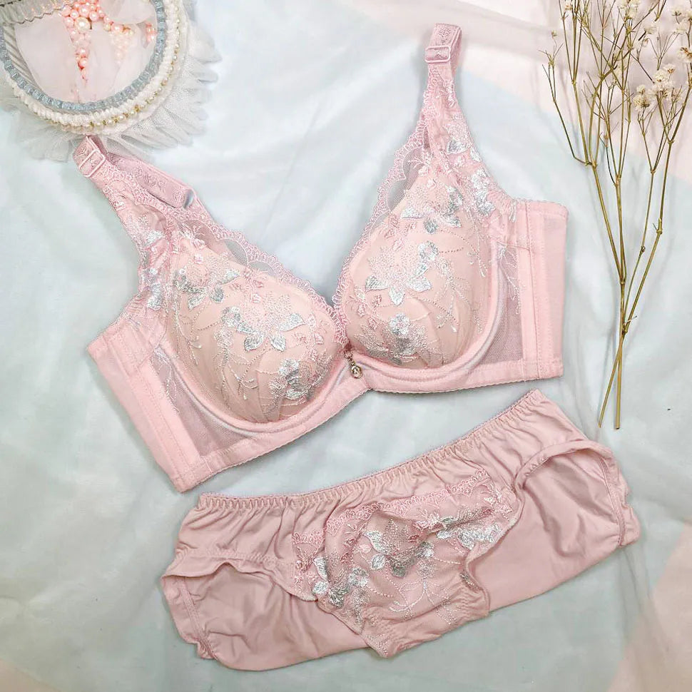 8026 No.1 時尚蕾絲水圍內衣