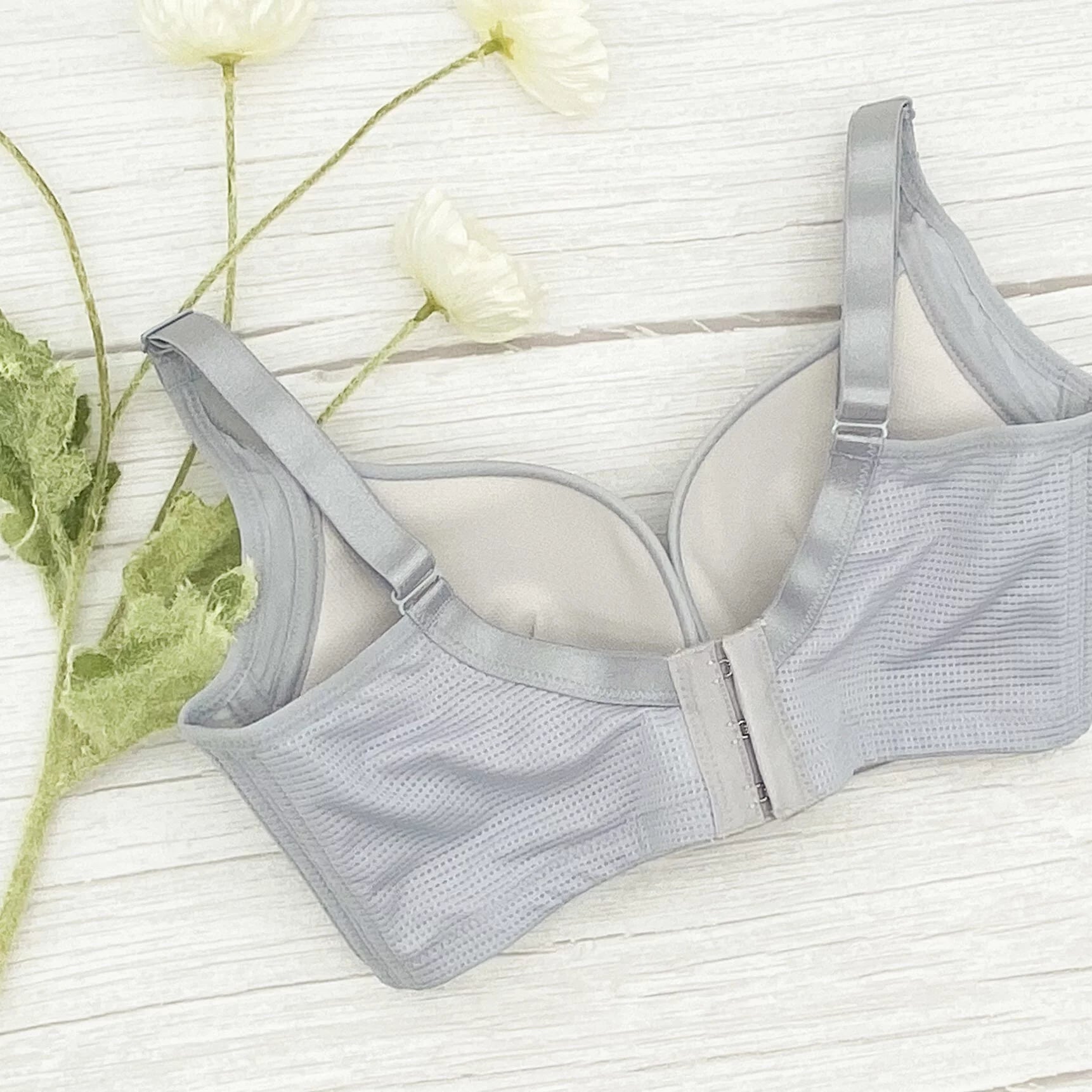 2057 無痕透氣功能內衣