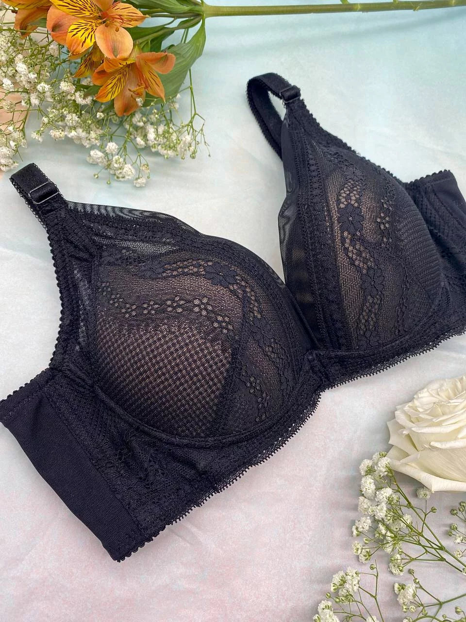 2601 - 深V集中 蕾絲性感內衣 Push Up Bra