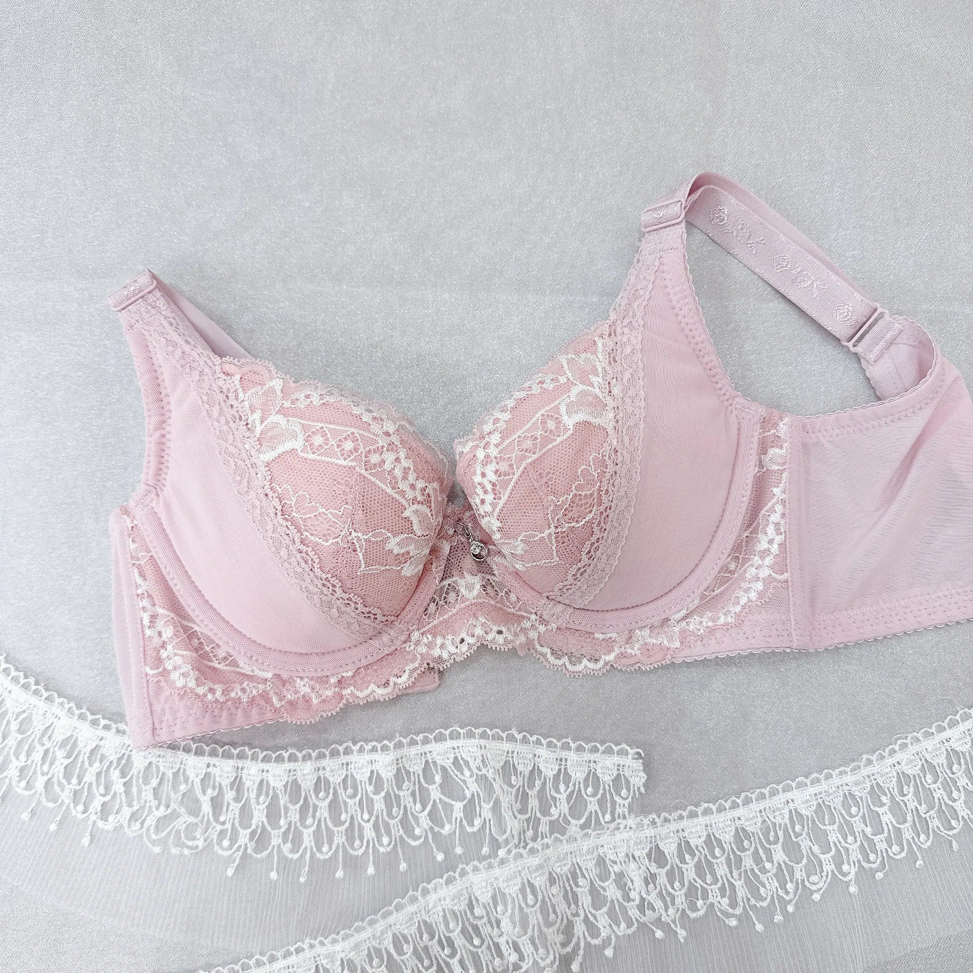 8027 - 初冬顯瘦調整型內衣