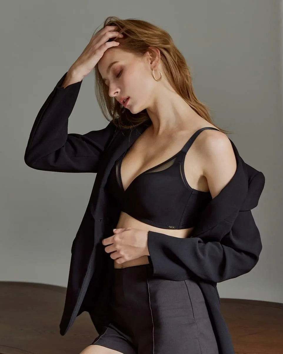 DB6381 無光圈無痕內衣(薄杯）