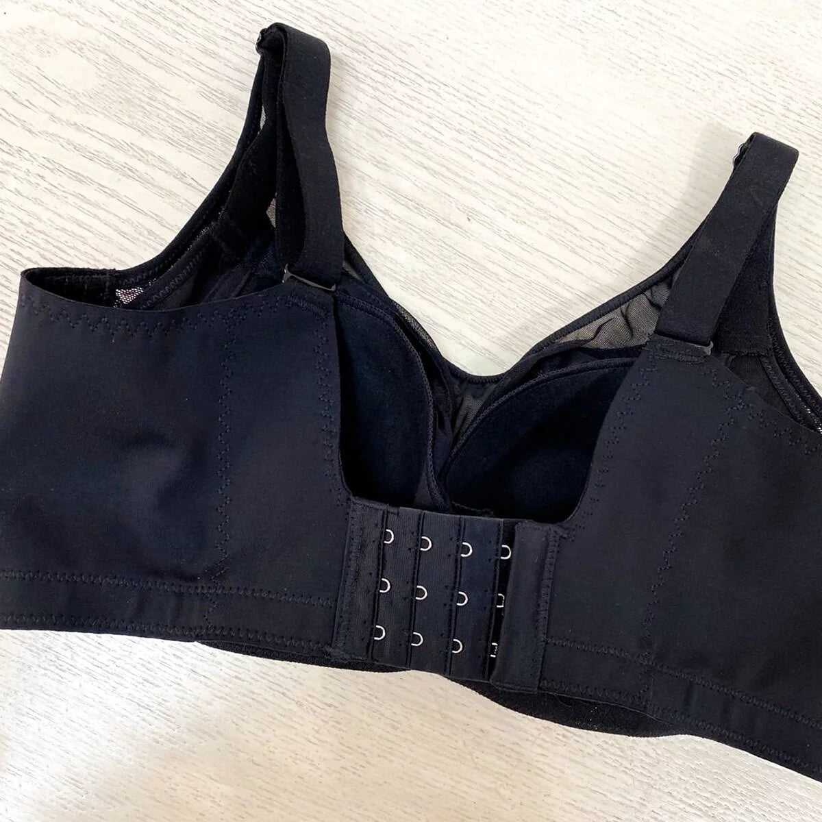 B019 - 軟鋼圈 重包覆功能內衣