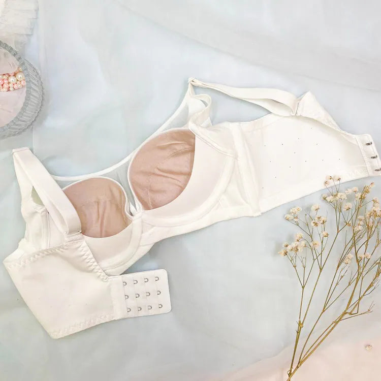 B028 - 無鋼圈 零束縛 多用途功能內衣