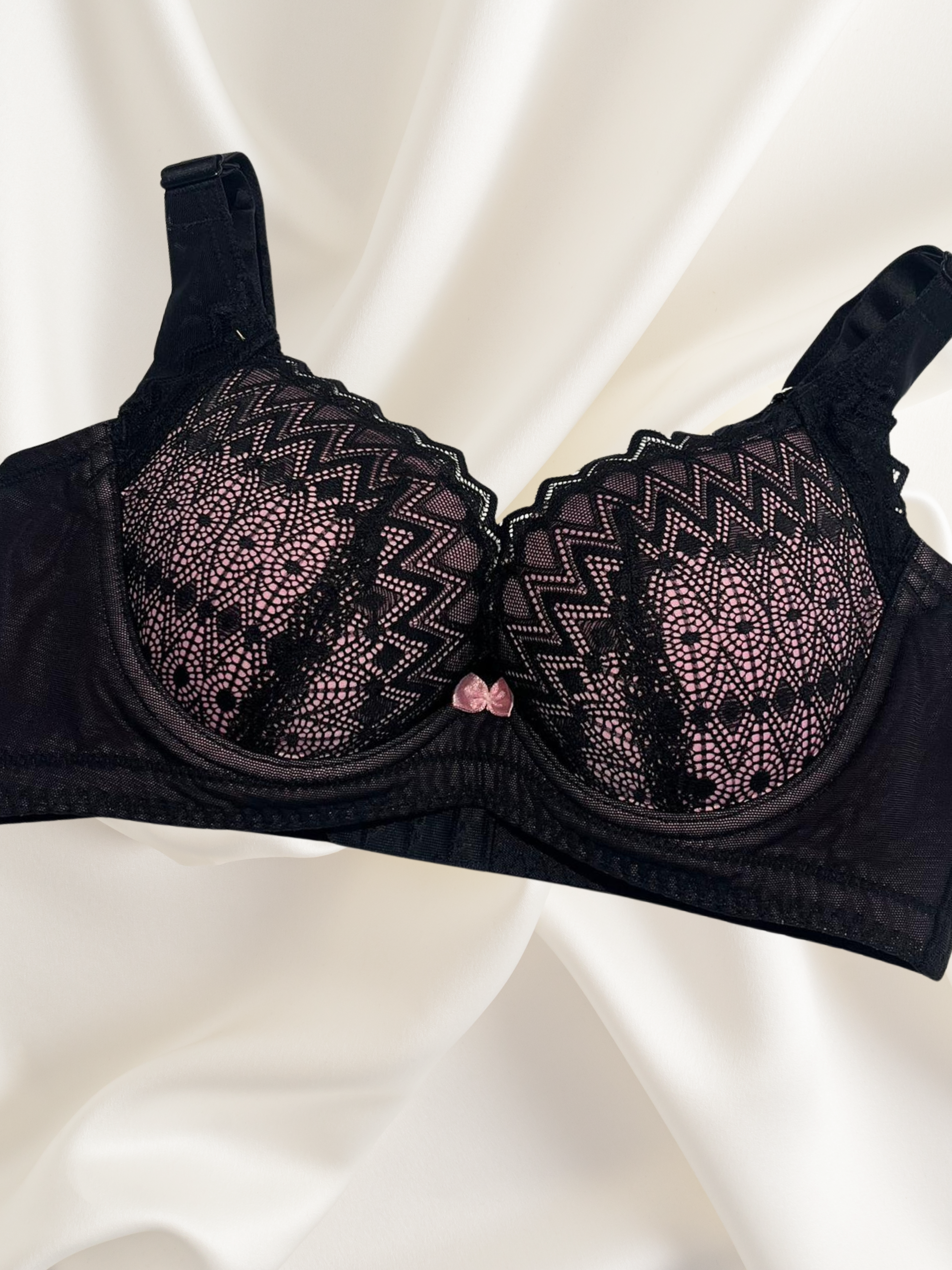 R86111 - 台灣養脂機功能內衣 (立體杯）