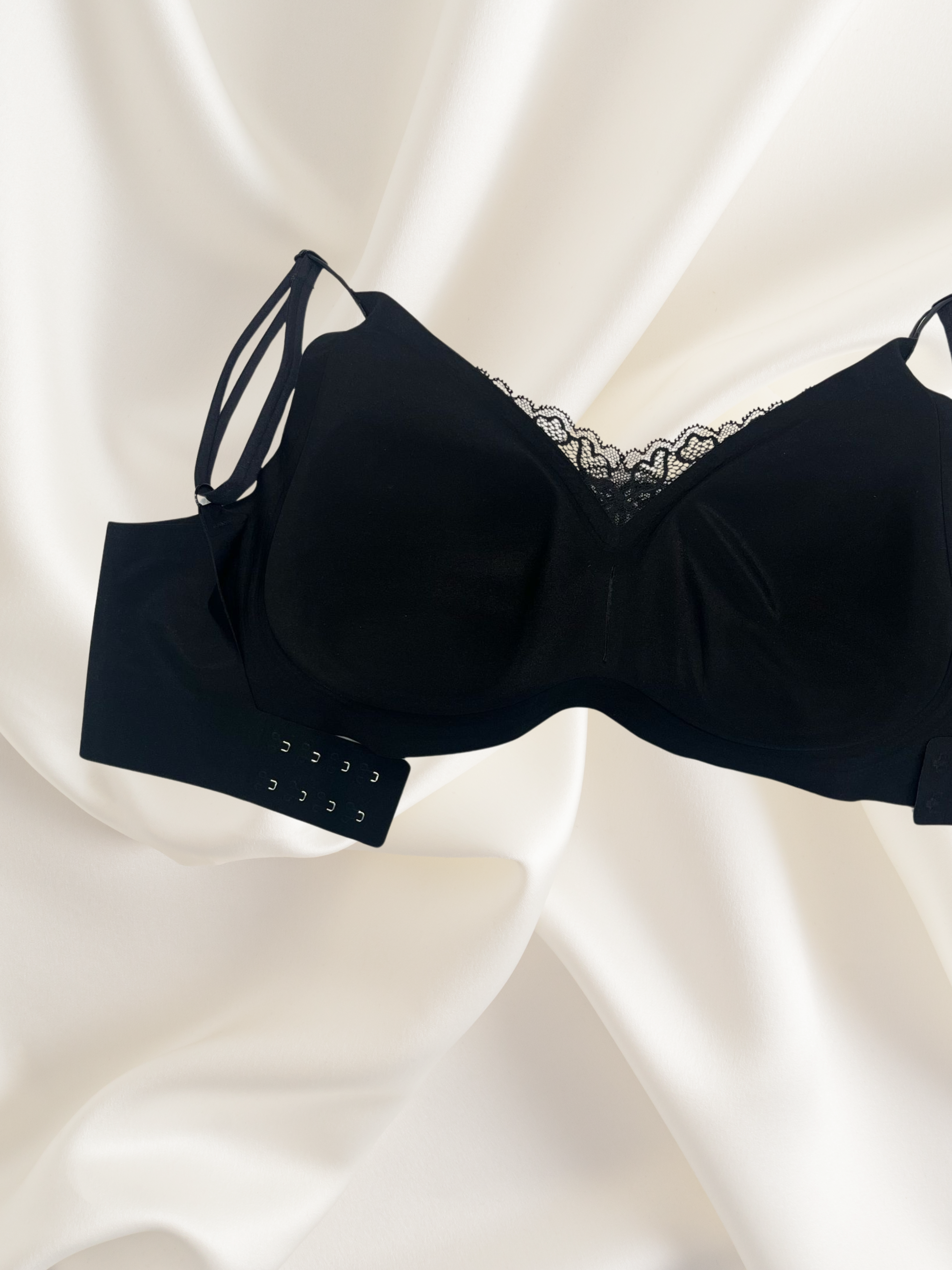 HB1334 無鋼圈內衣 (義乳內衣適合)