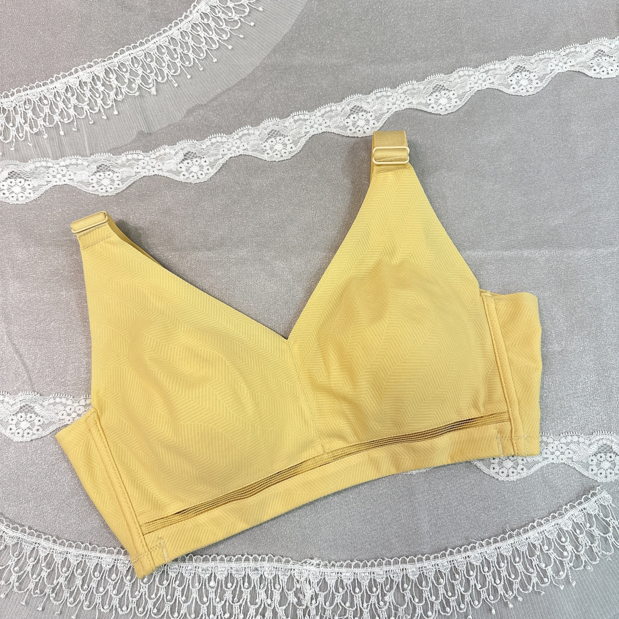 8021 新機能美胸舒適內衣