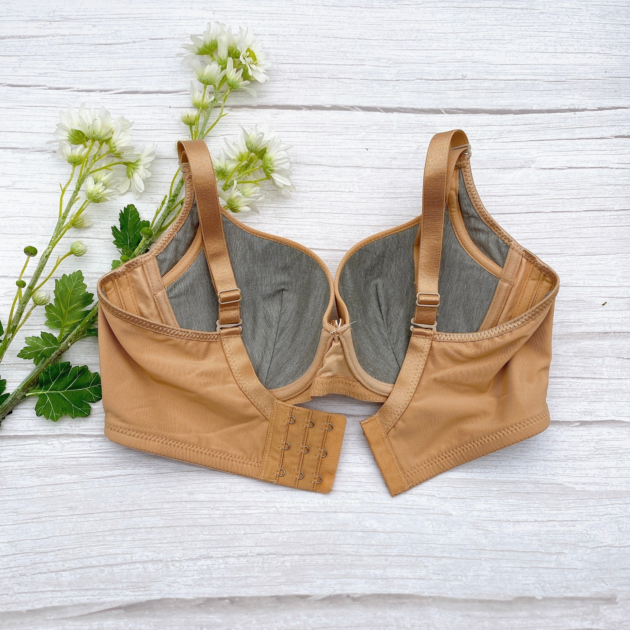 9061 無痕竹炭透氣功能內衣