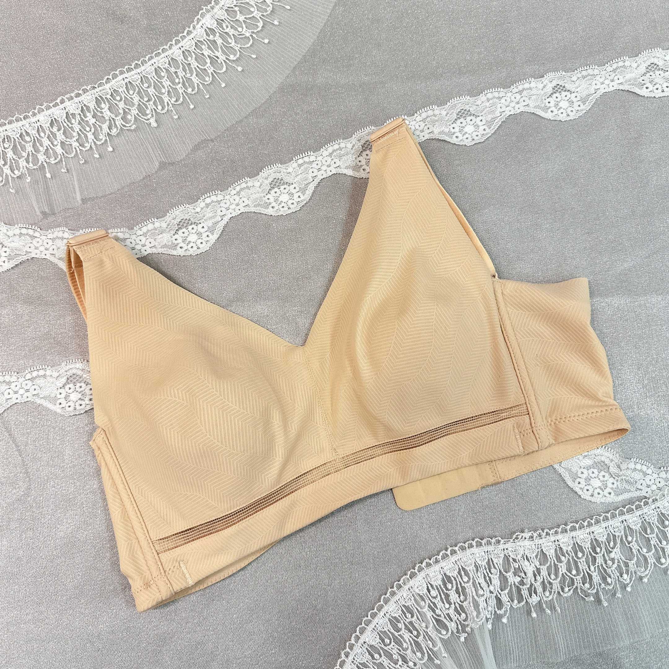 8021 新機能美胸舒適內衣