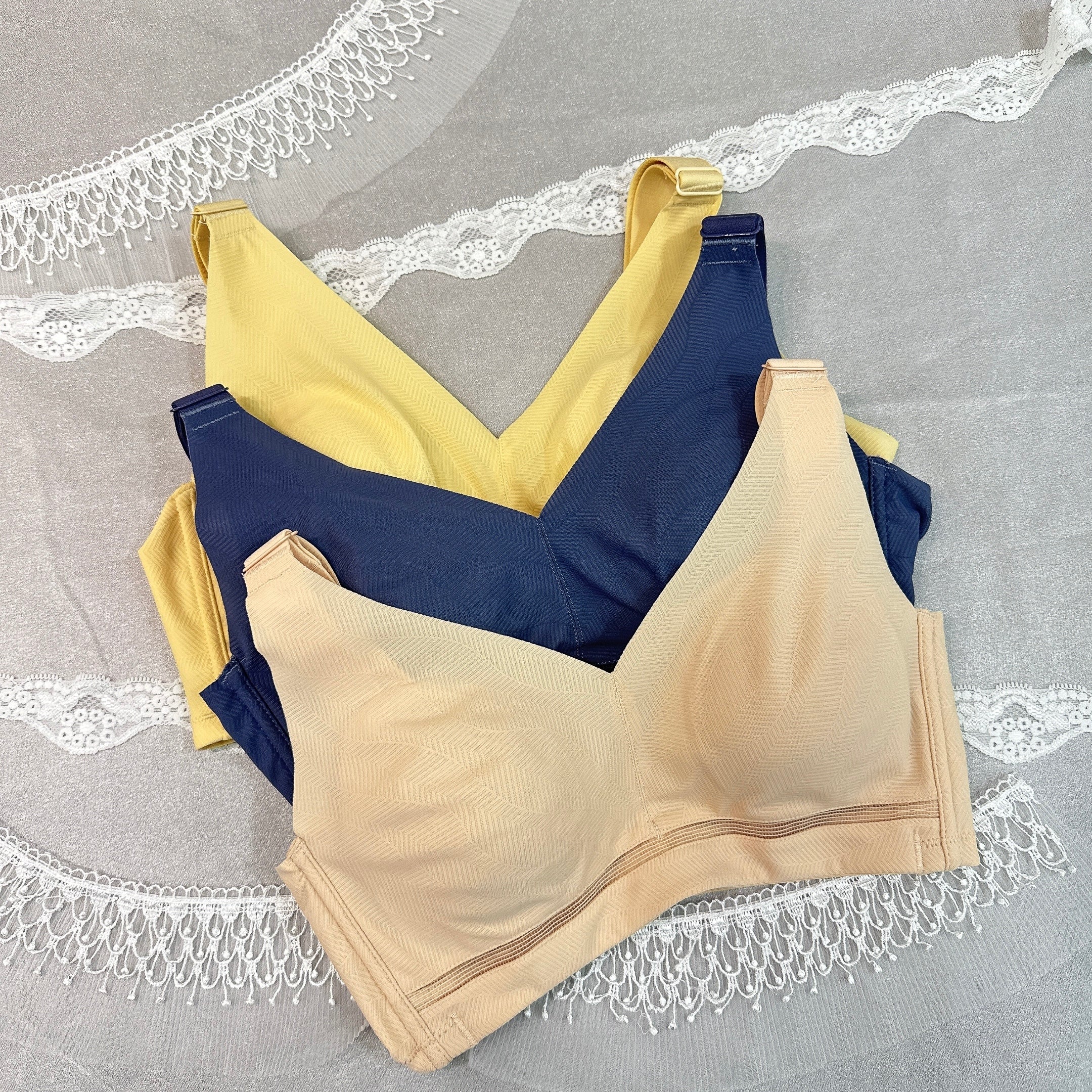 8021 新機能美胸舒適內衣