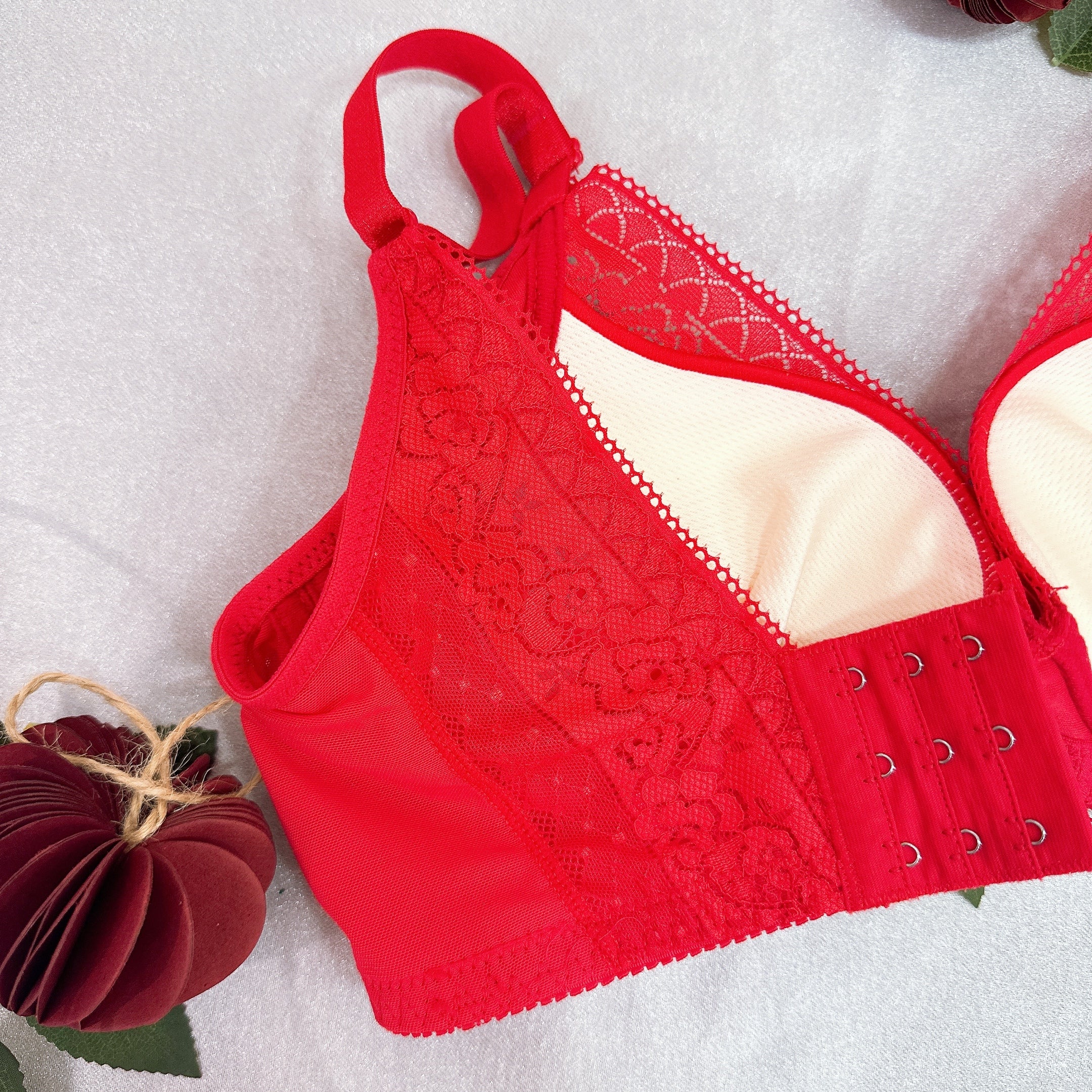 2203 - 蕾絲軟鋼圈內衣